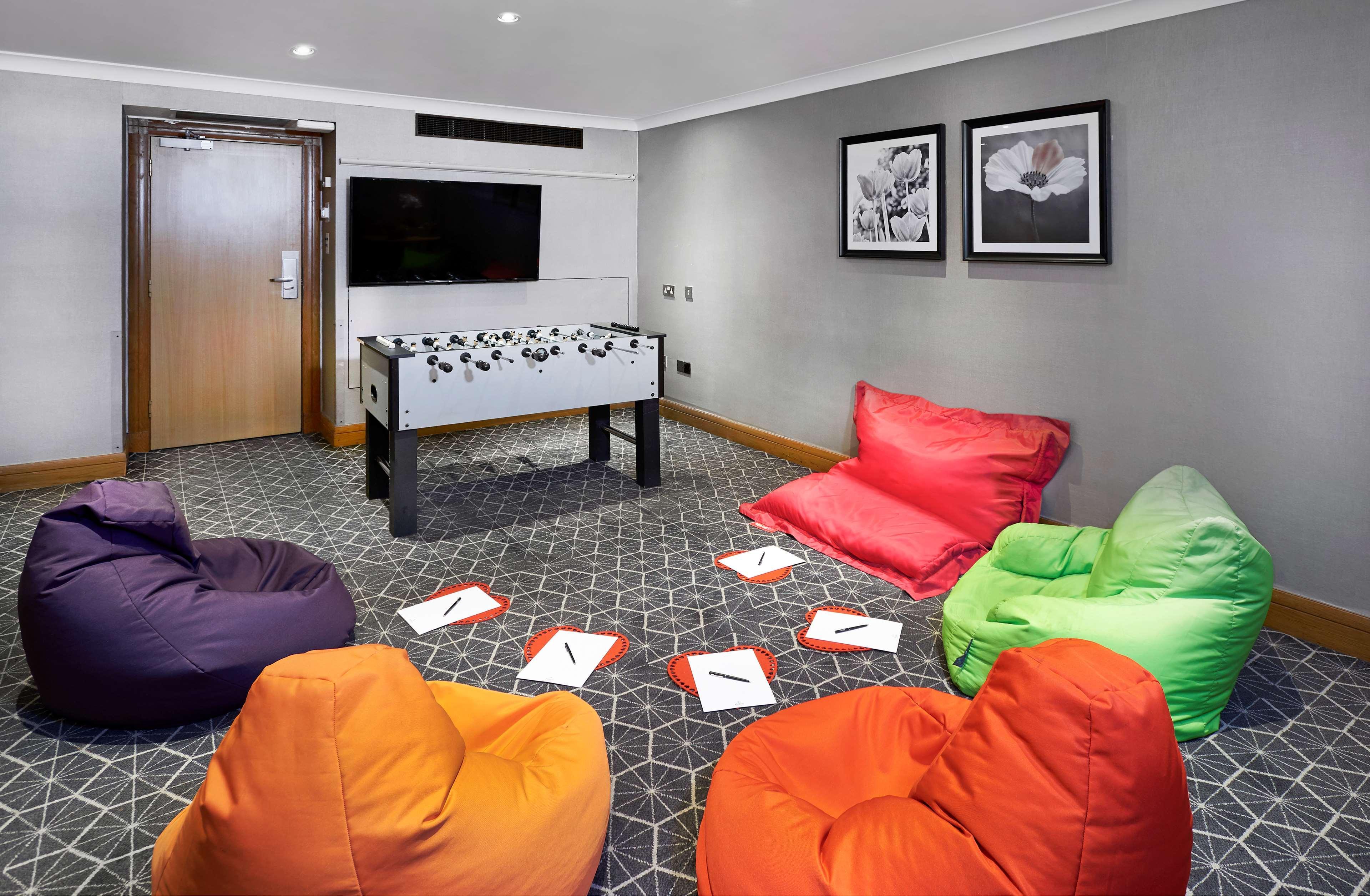 Hotel Hilton London Croydon Exteriér fotografie