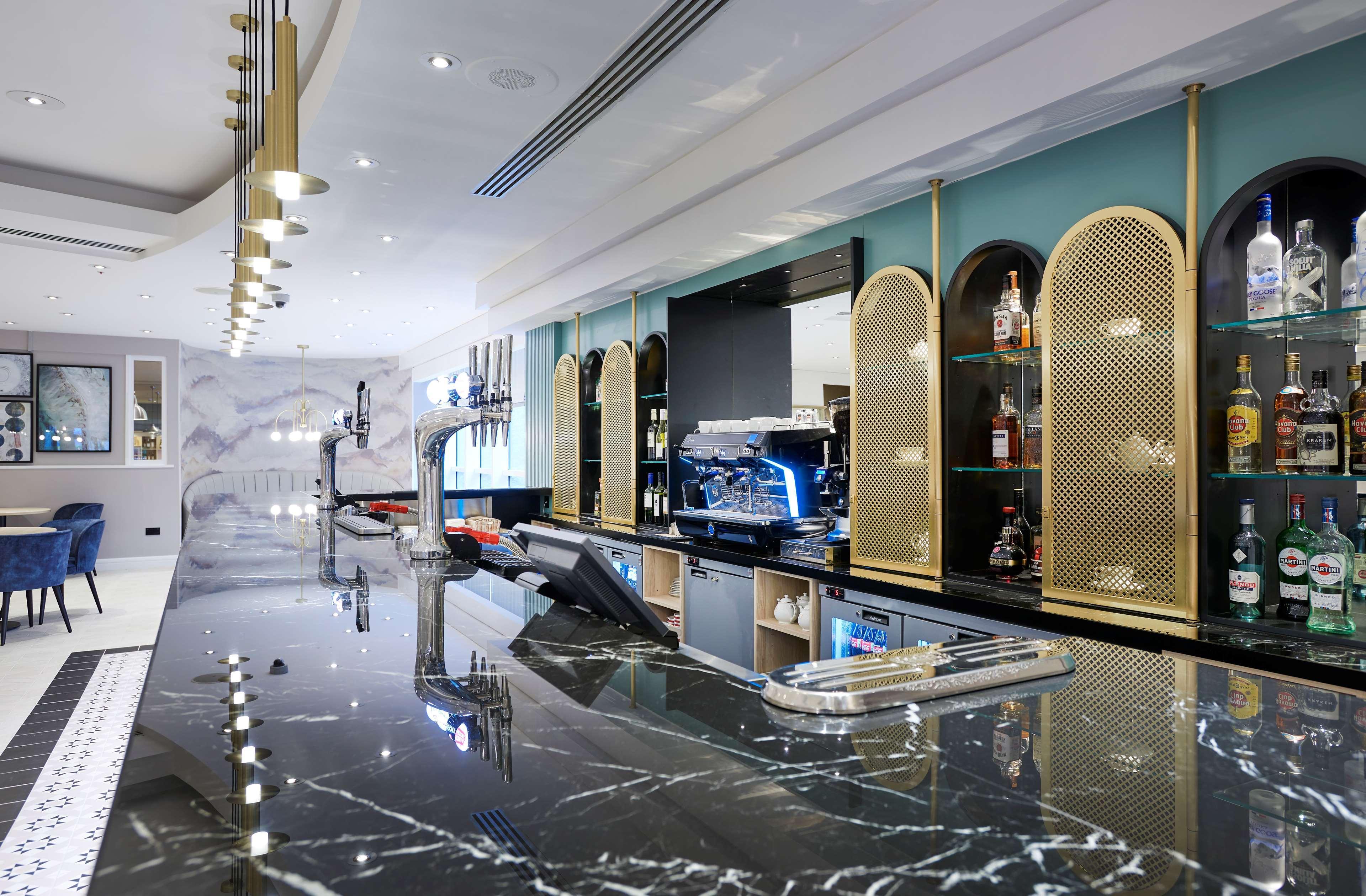 Hotel Hilton London Croydon Exteriér fotografie